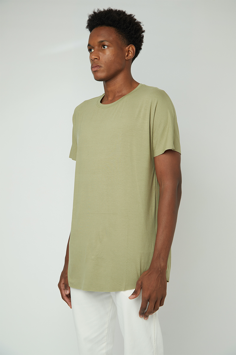 camiseta essential - olive
