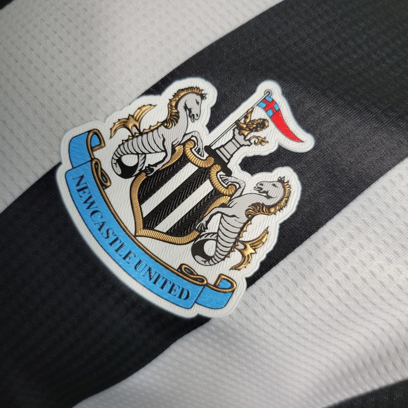Newcastle Titular 23-24 Player