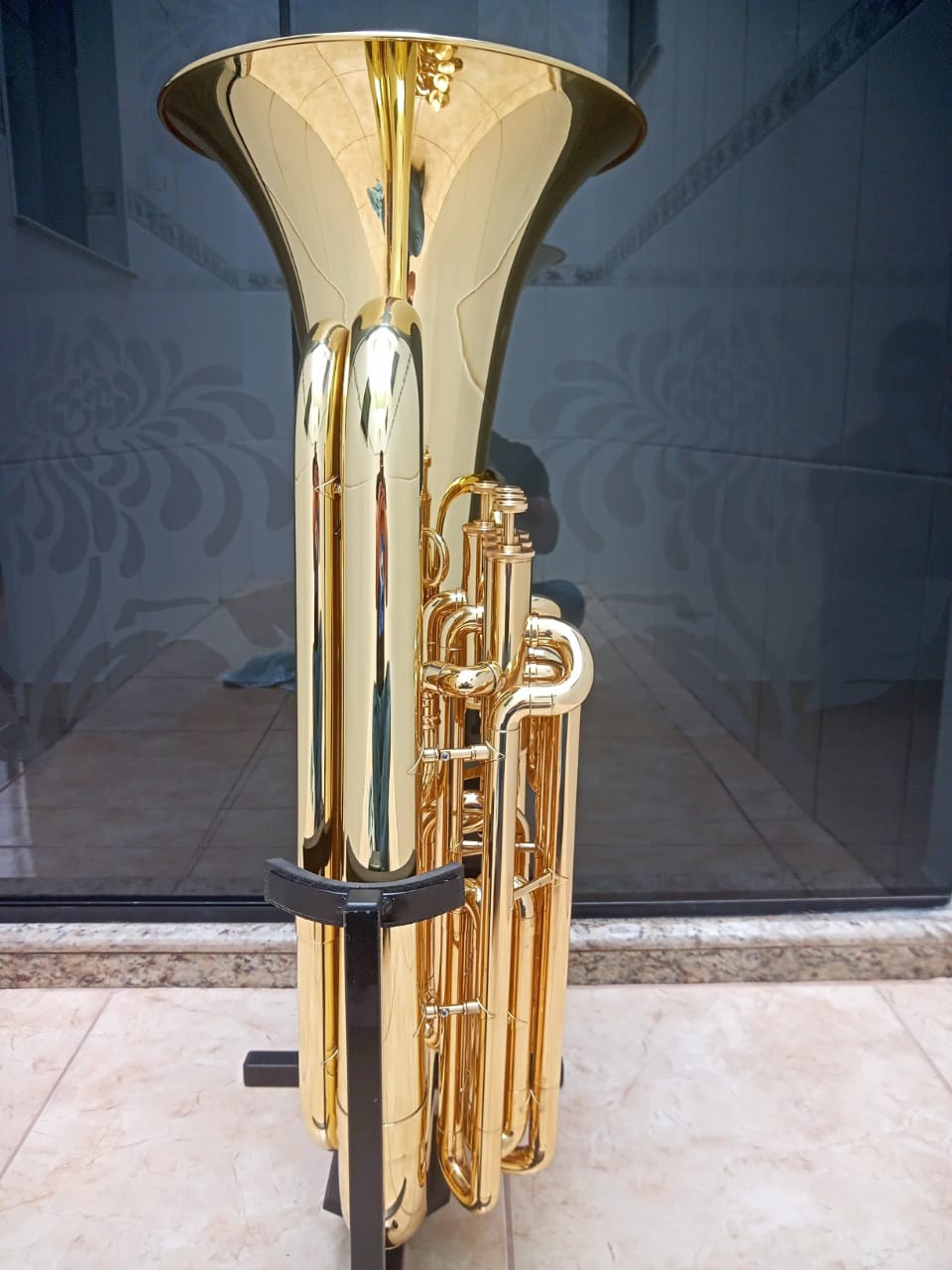Tuba compacta Sib 4 válvulas HS MUSICAL HSTB4 c/ capa - NOVA