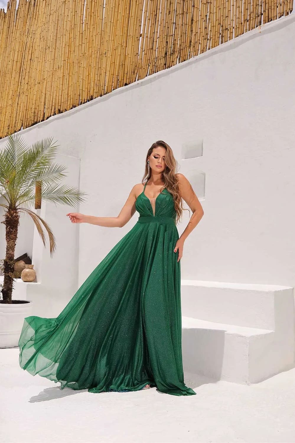 Vestido Longo de Festa Premium para Madrinhas Eduarda Micro Tule Verde Esmeralda