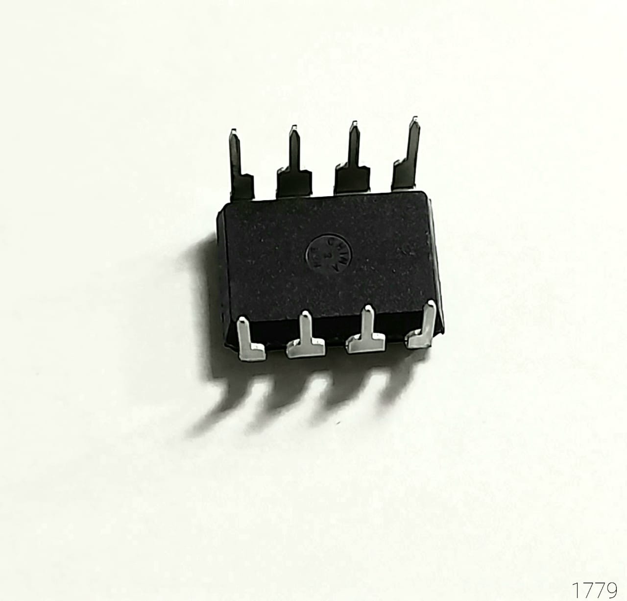 MICROCONTROLADOR PIC12F510-I/P