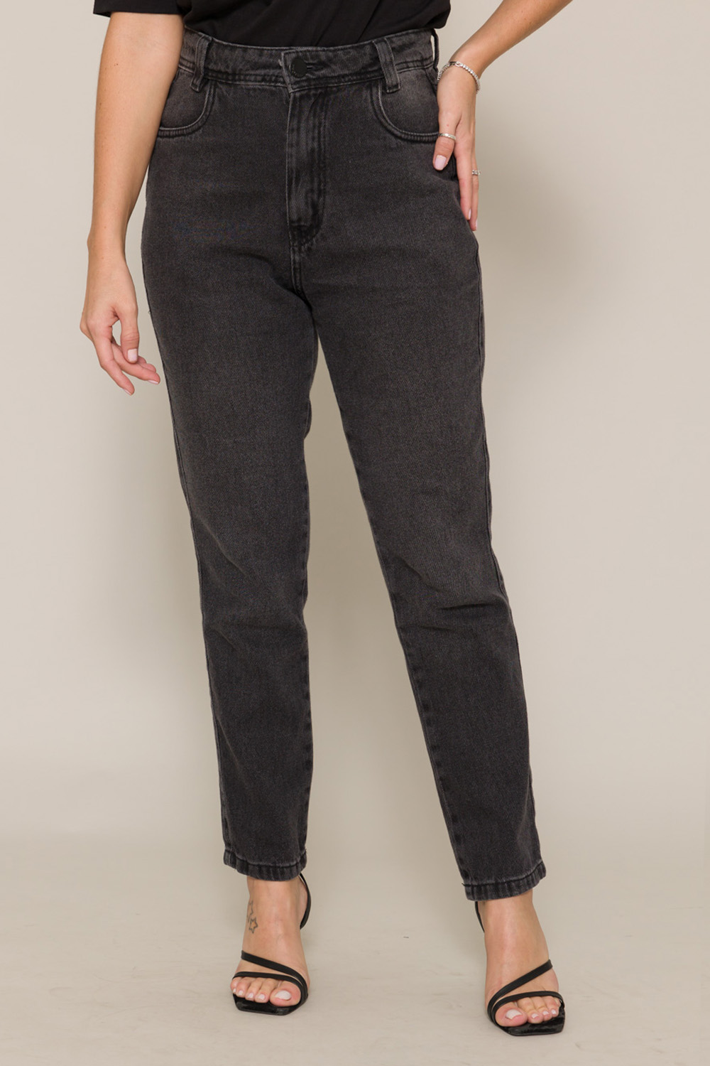 Calça Jeans Mom Cropped Basic 11574 - Preto Estonado