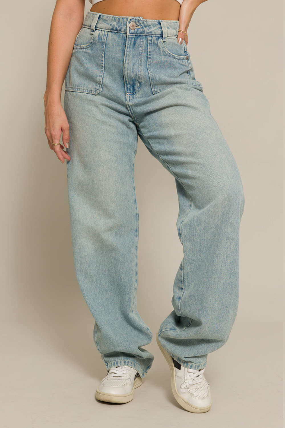 Calça Jeans Straight Leg Emanuele - Jeans Claro
