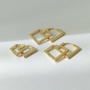 brinco trio de argolas quadradras zircônias dourado