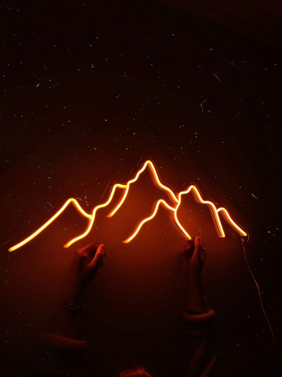 Letreiro em Neon - Montanha