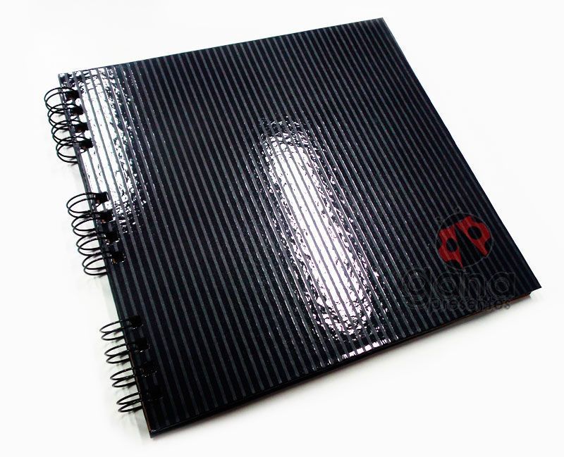 Álbum para Scrapbook e Livro de Assinaturas P Preto 24x21,5cm 20 folhas Craft espiral Capa Preta 24x22,5cm