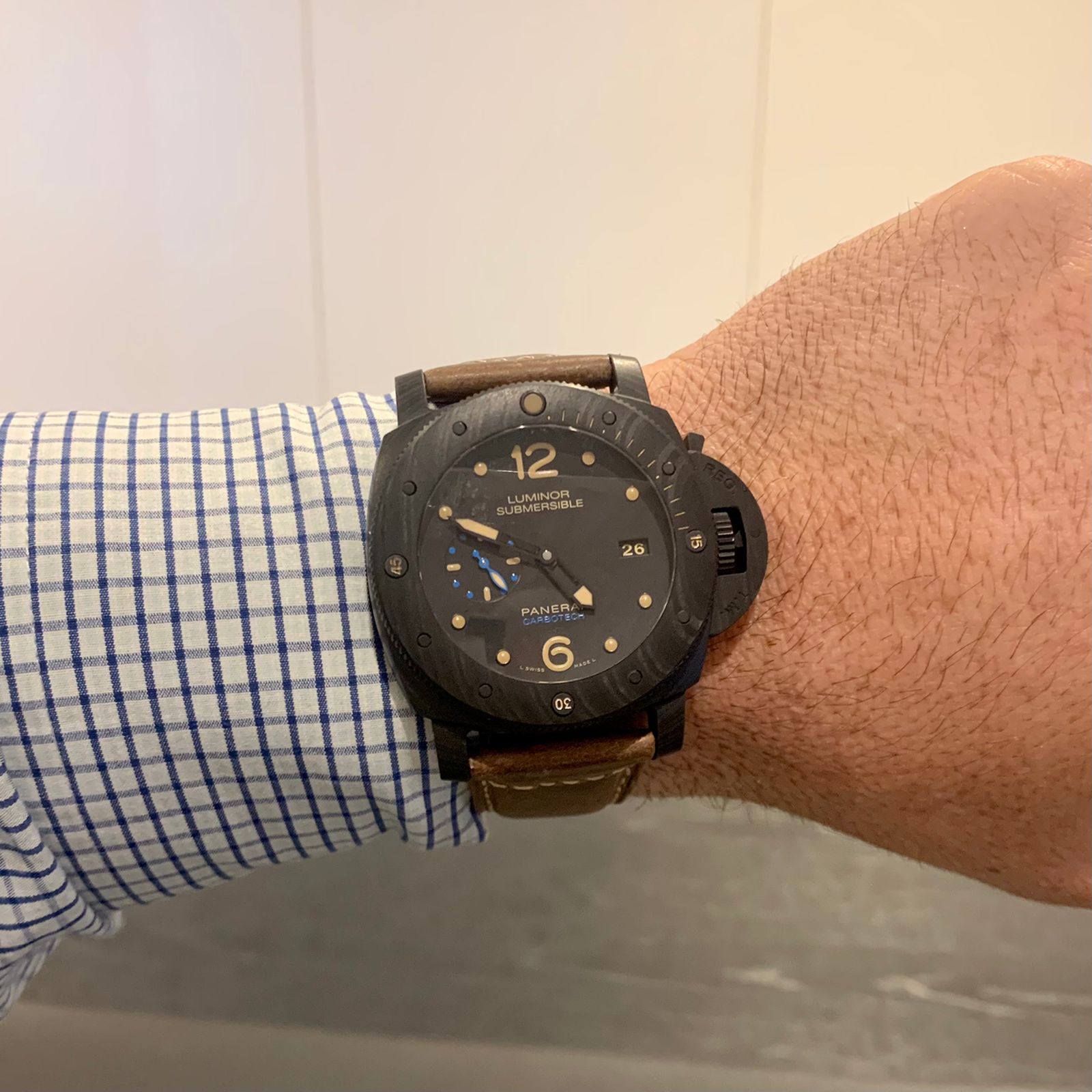 Panerai Luminor Submersible Carbotech 3 Days Automatic 47mm Completo