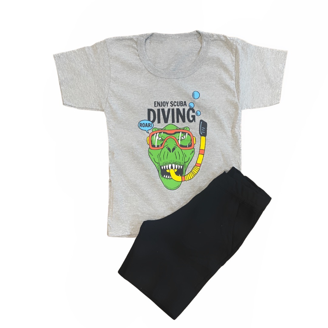 Conjunto Camiseta e Bermuda Infantil Menino - Tamanho 4 ao 8