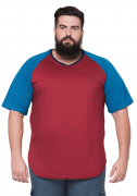 Camiseta Raglan Long Line Plus Size