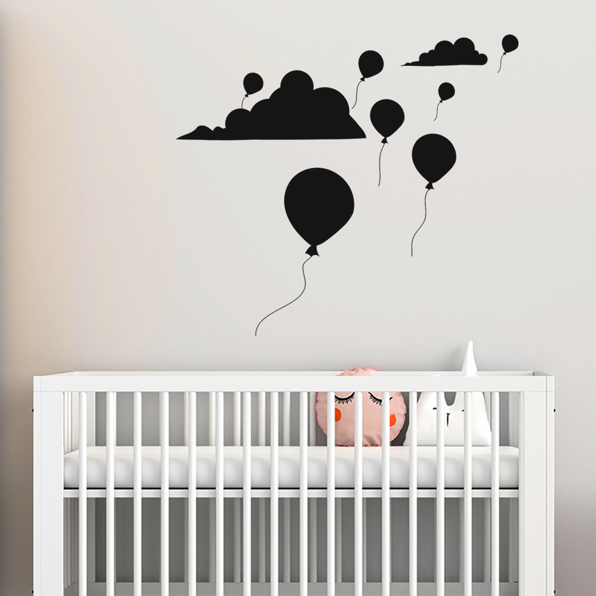 Adesivo de Parede Infantil Balões nas Nuvens