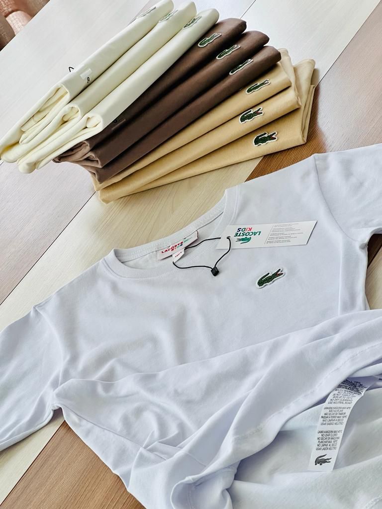 Camiseta Lacoste Infantil Lisa - Pedido Mínimo de 10 produtos  - atacadoperuanaspremium