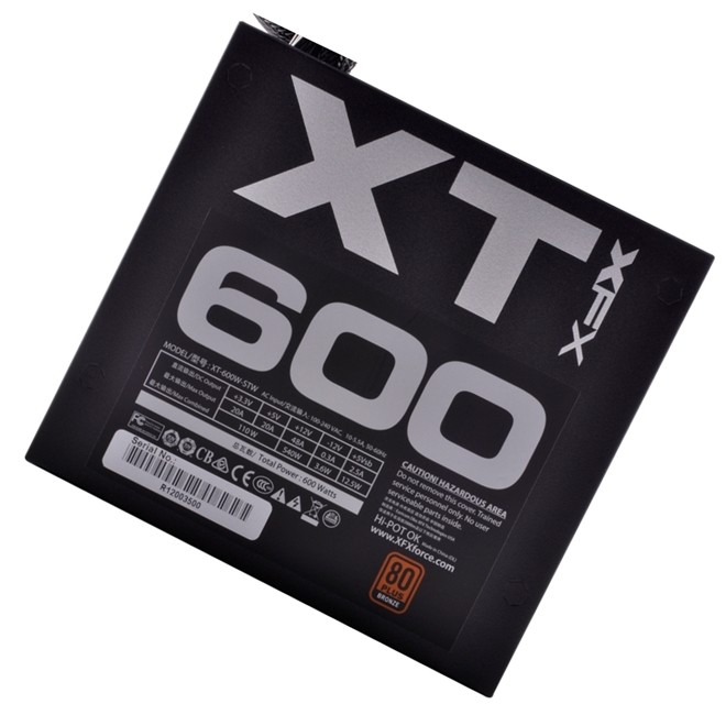 Fonte 600w Real Sata  XT600 Full Wired 80 Plus Bronze P1-600B XFX