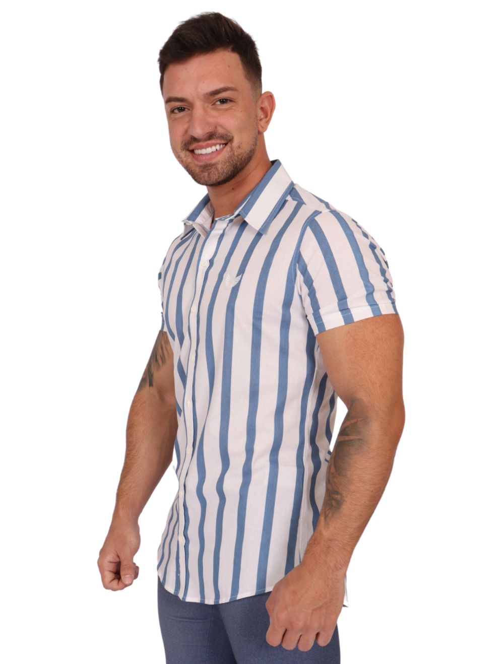 Camisa Masculina Slim Manga Curta em Tricoline Azul/Branco