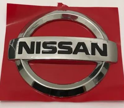 Emblema Grade Dianteira Nissan March