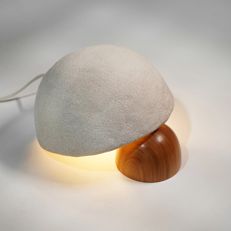 Luminária de mesa Gema - Feita com casca de ovo