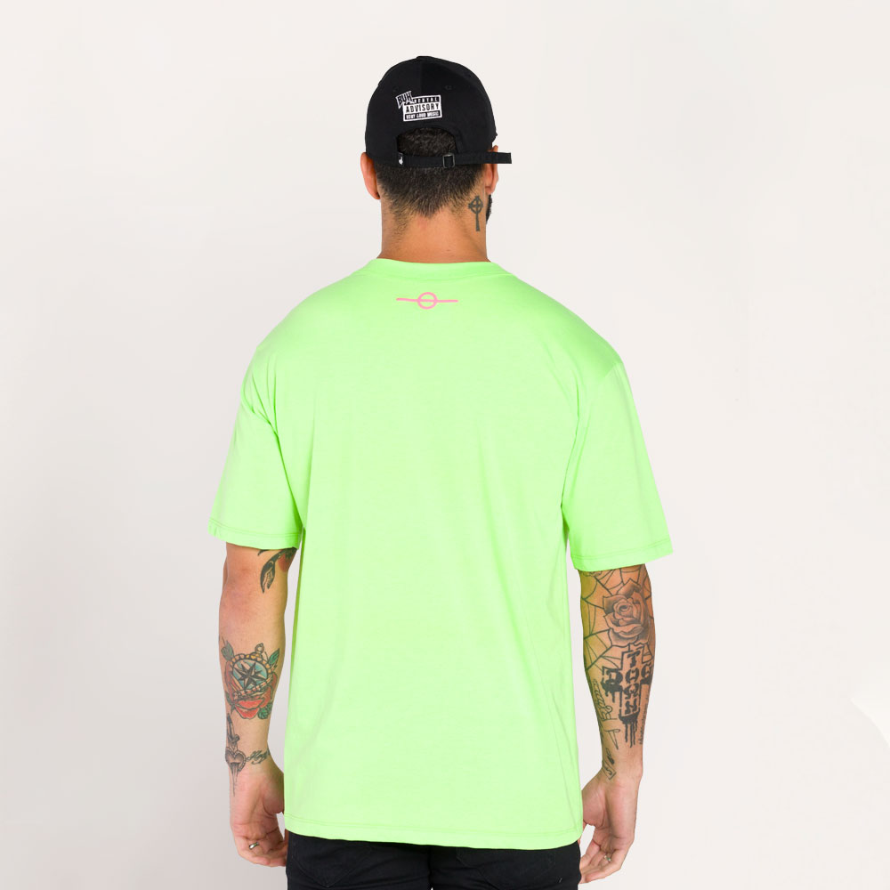 Camiseta Buh Over Borracha Neon Verde
