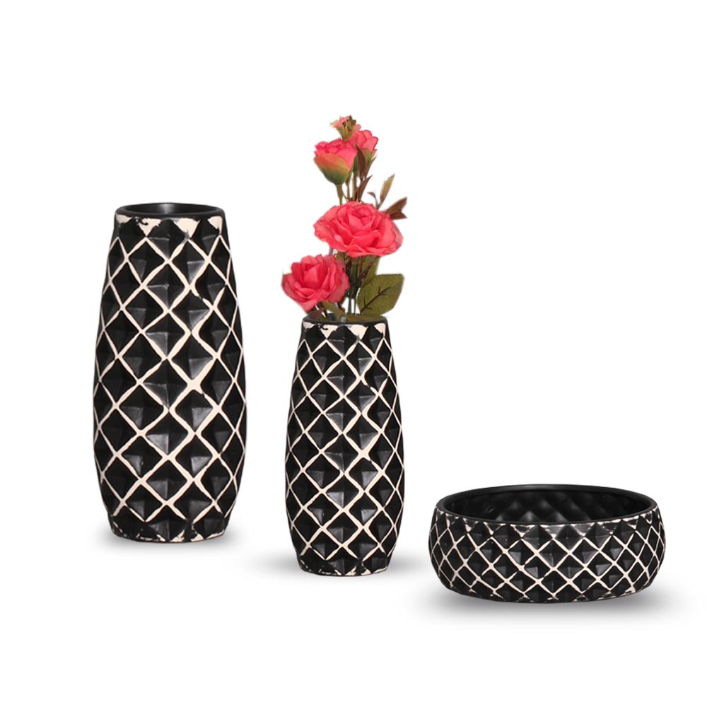 Trio de Vasos Decorativos em Cerâmica Home Modelo Diamond Vaso G, Vaso P e Um Centro de Mesa Preto Riscado