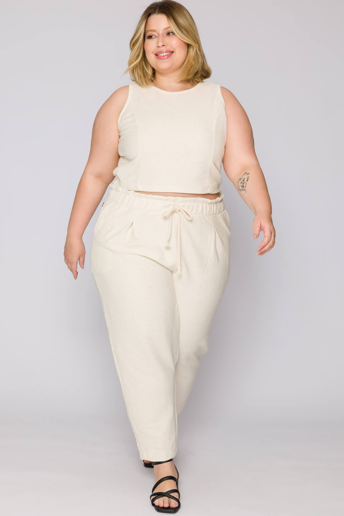 Blusa Cropped Plus Size Marie Off White Cess
