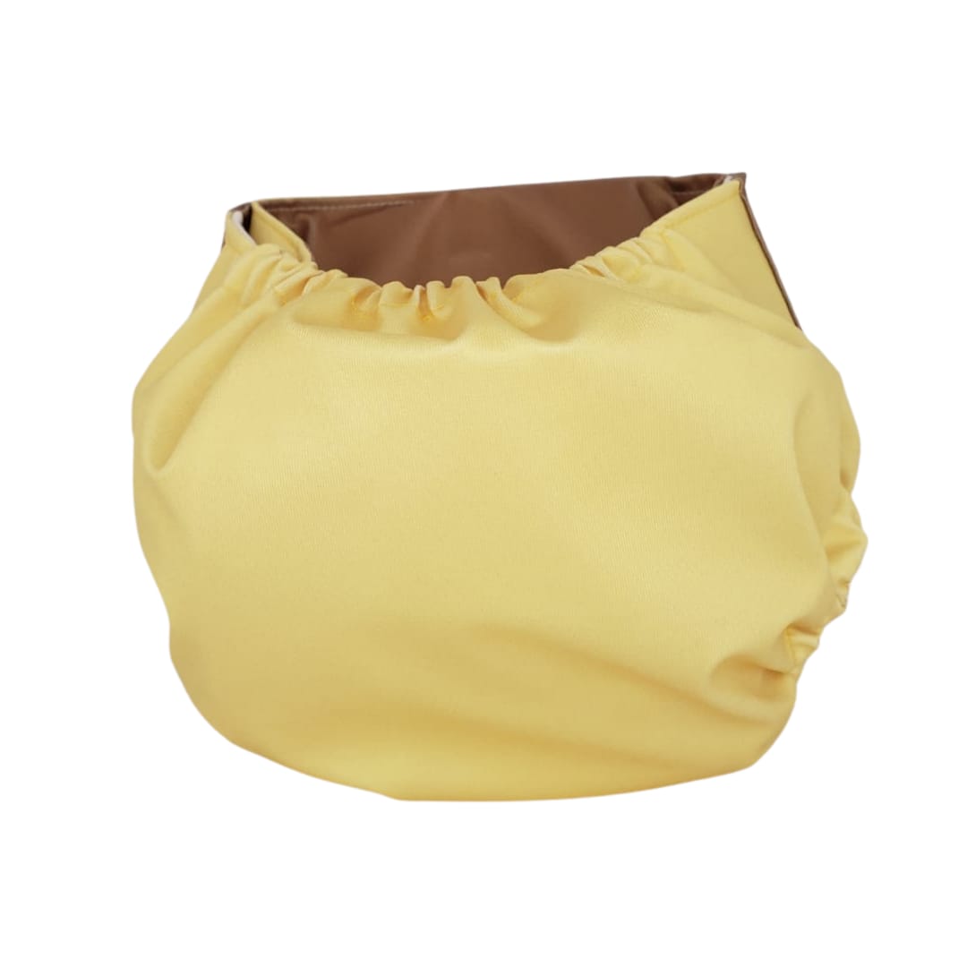 Fralda Ecológica com 2 absorventes  - Amarela com abas marrom - Lisa - Modelo 2 em 1