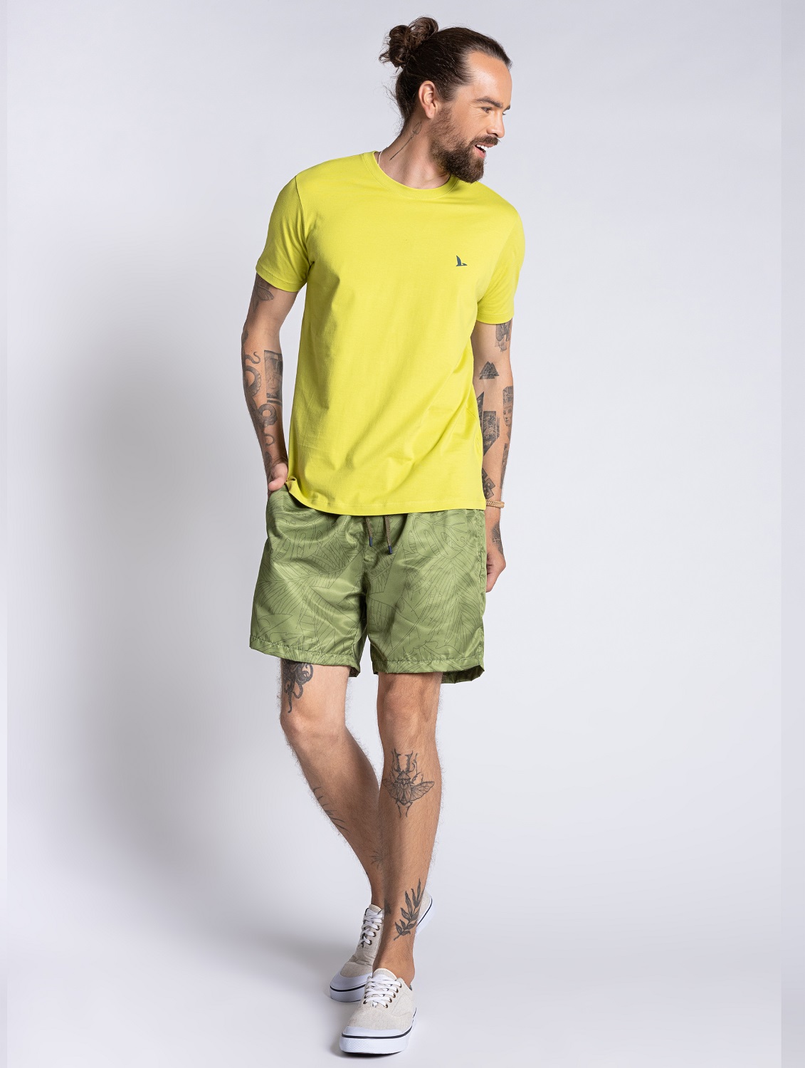 Camiseta Básica Masculina Verde Lima - OVBK