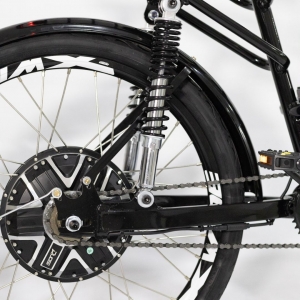 Bicicleta Elétrica com Bateria de Lítio 48V 13Ah Confort FULL Preta com Cestinha