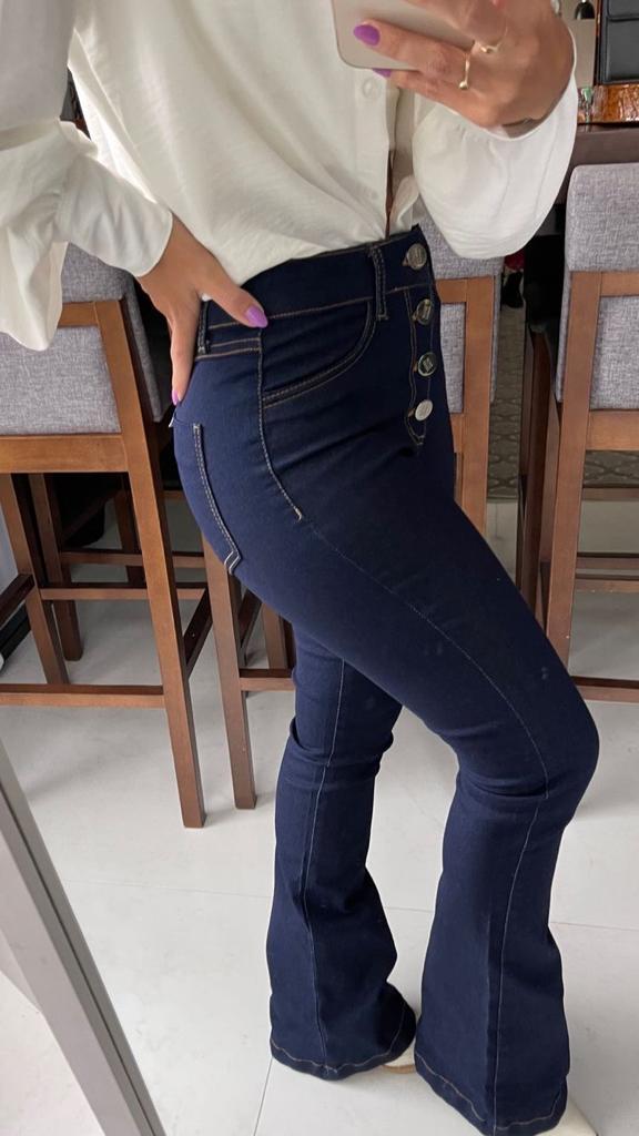 Calça jeans com elastano