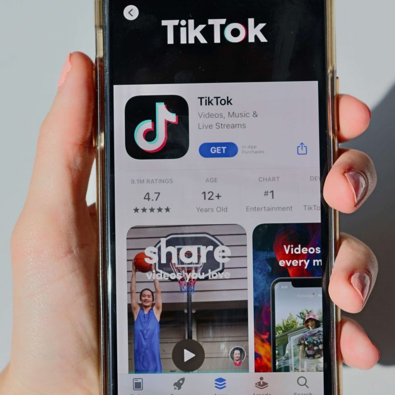 Como fazer live no TikTok: Regras, vantagens e dicas para fazer as melhores transmissões ao vivo!
